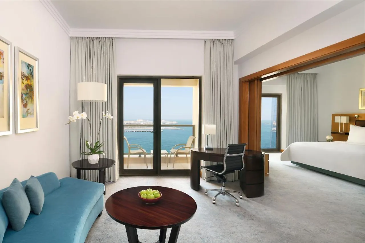 Moevenpick Hotel Jumeirah Beach Dubaj 5*,  Egyesült Arab Emírségek