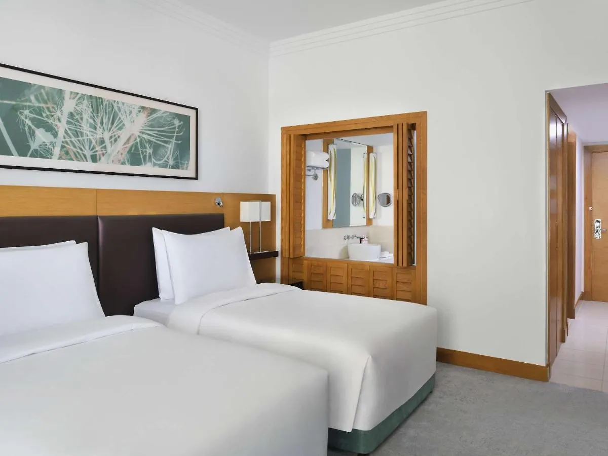 דובאי Moevenpick Hotel Jumeirah Beach