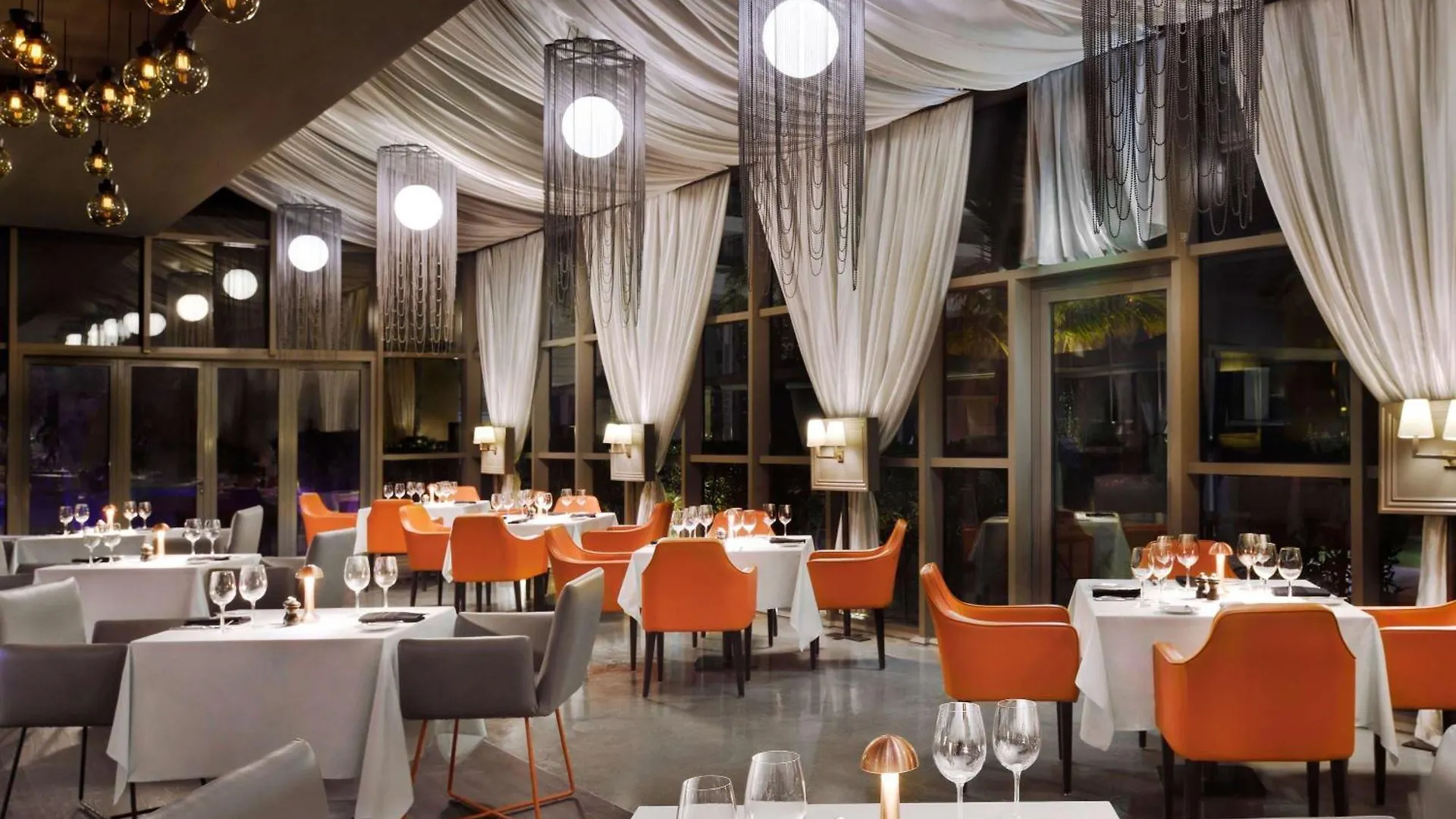 Moevenpick Hotel Jumeirah Beach Dubai
