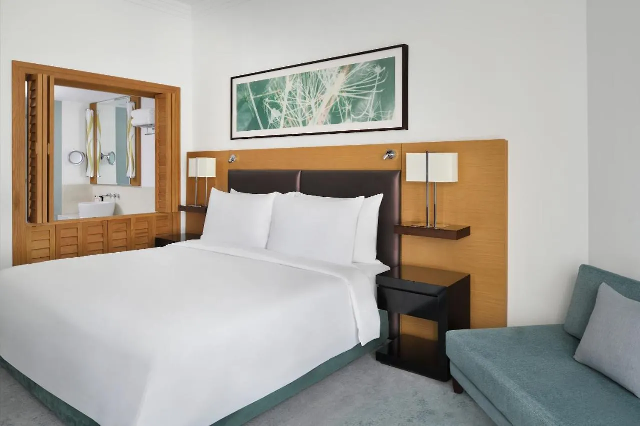 Moevenpick Hotel Jumeirah Beach Dubai