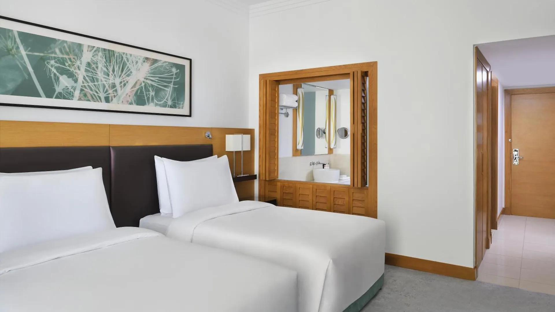Moevenpick Hotel Jumeirah Beach Dubai