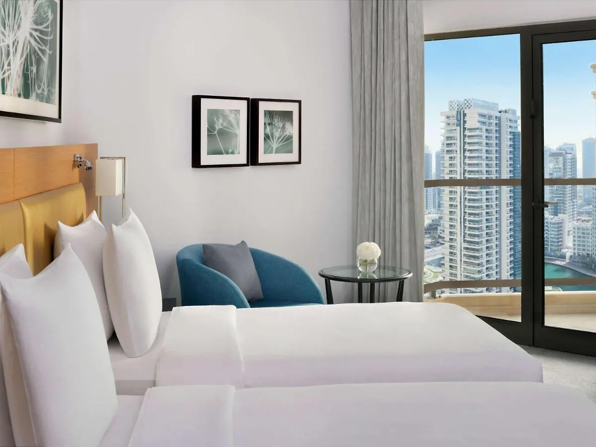 Moevenpick Hotel Jumeirah Beach Dubai 5*,