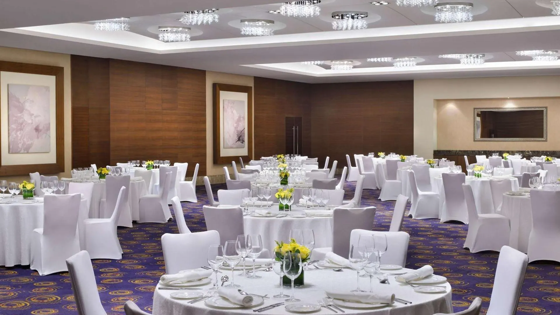 *****  Moevenpick Hotel Jumeirah Beach Dubai United Arab Emirates